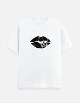 Lethal kiss Unisex T-Shirt